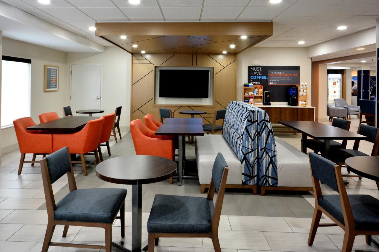 Holiday Inn Express Richmond I-64 Short Pump Area By Ihg Innsbrook Exterior foto